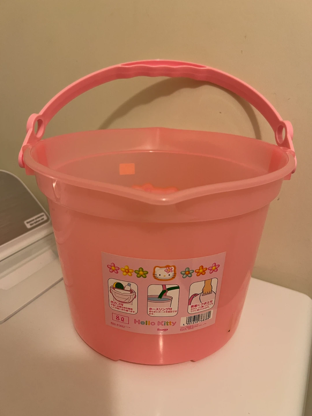 Hello Kitty 8L Plastic Cleaning Bucket - photo 2