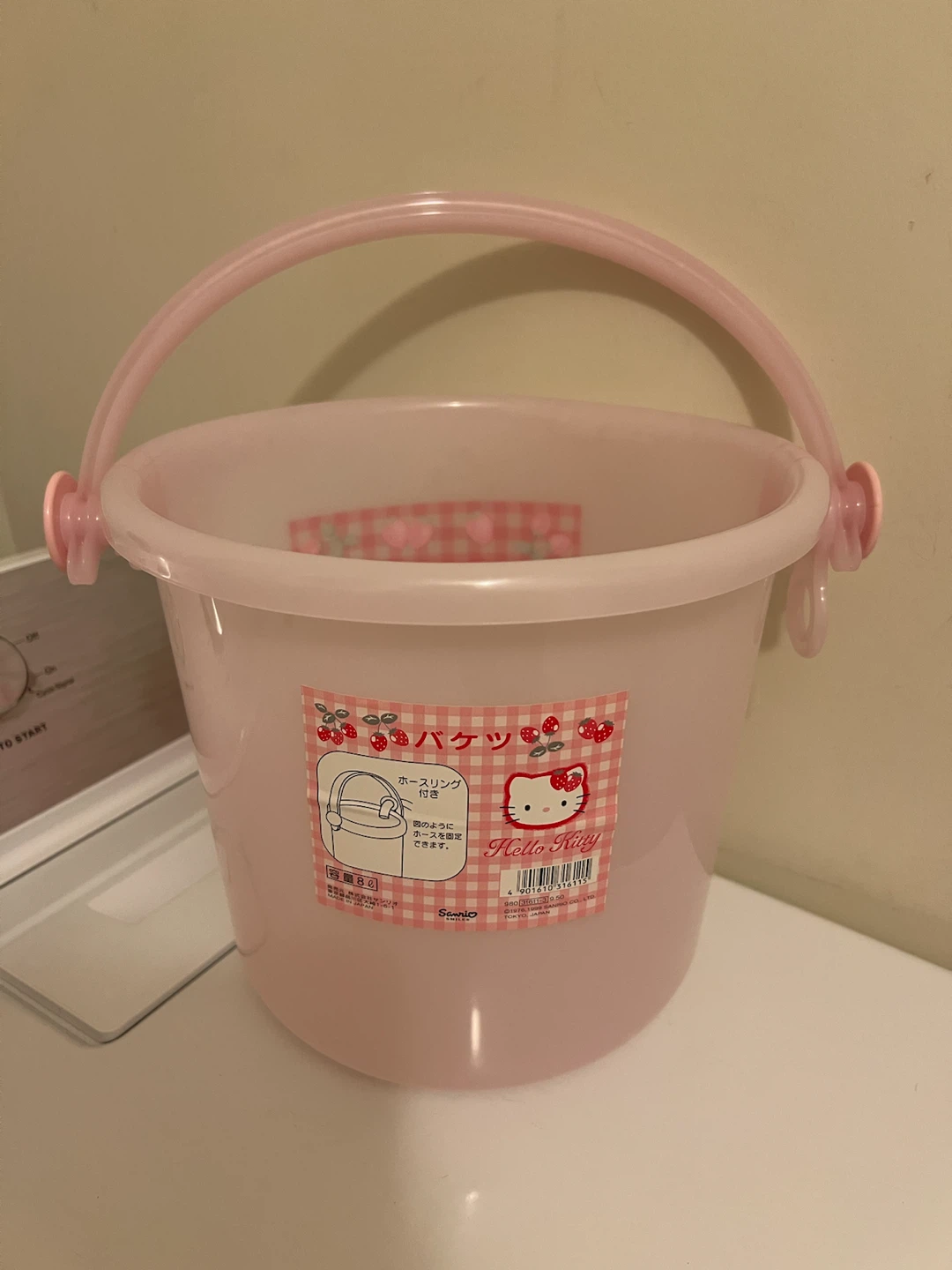 Sanrio Hello Kitty 8L Plastic Bucket - photo 2