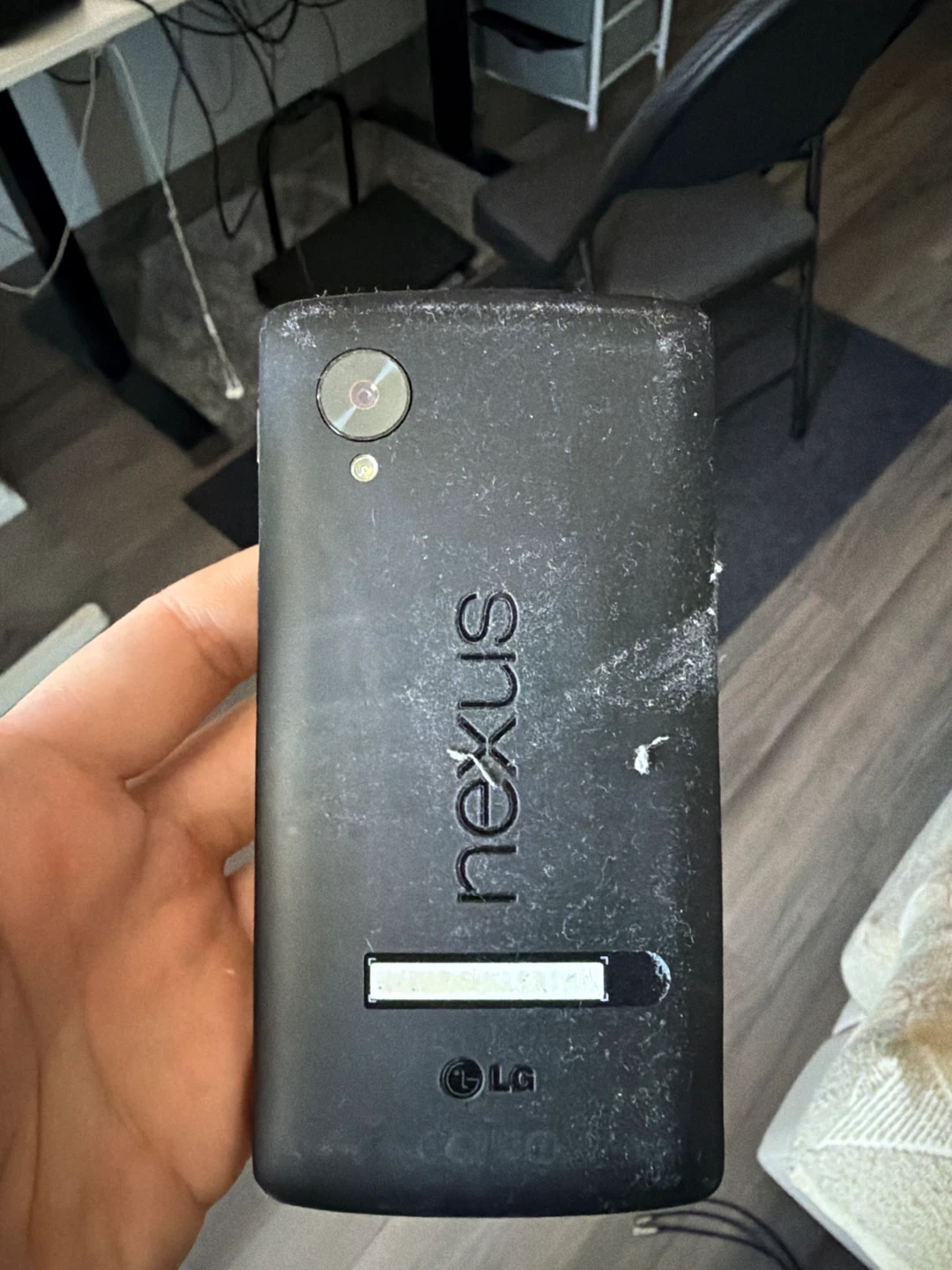LG Nexus 5 Smartphone - photo 2