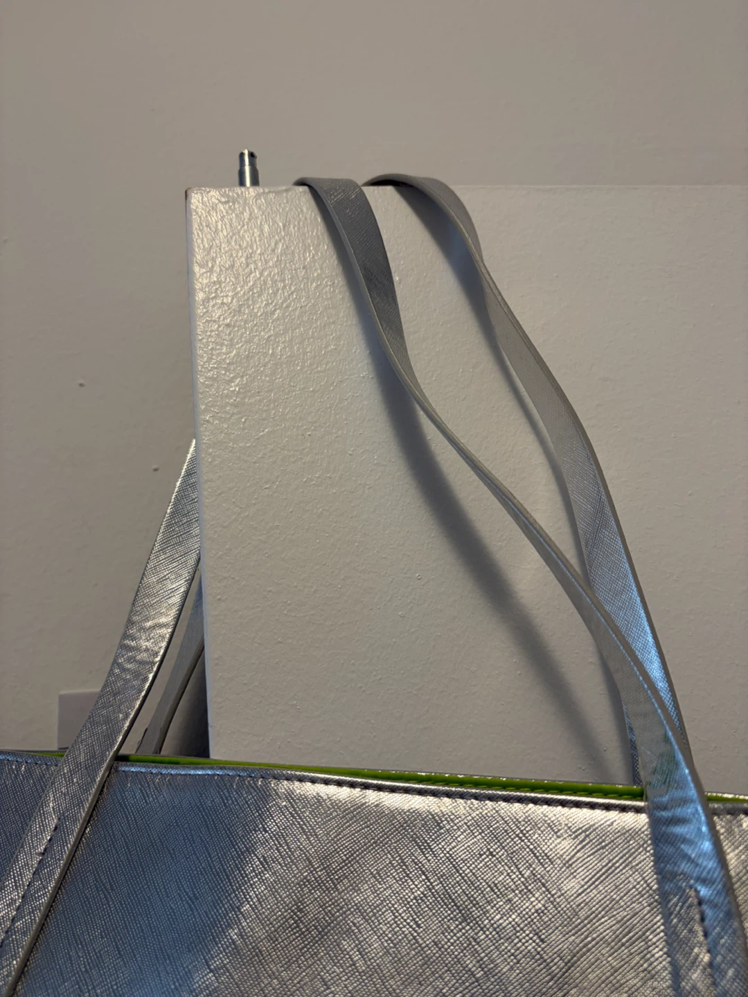 Clinique Silver Tote Bag - photo 4