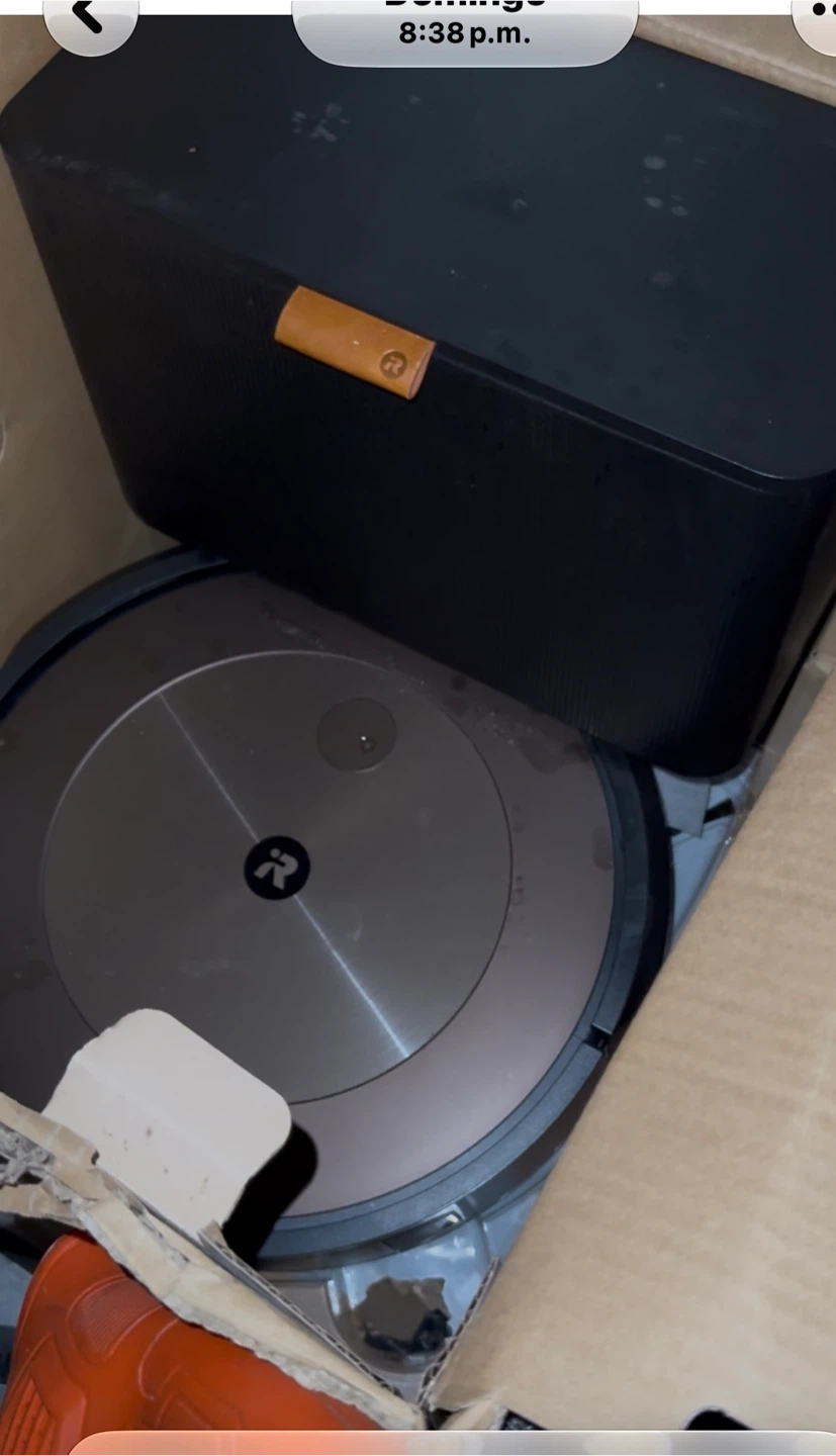 iRobot Roomba Robot Vacuum - photo 2