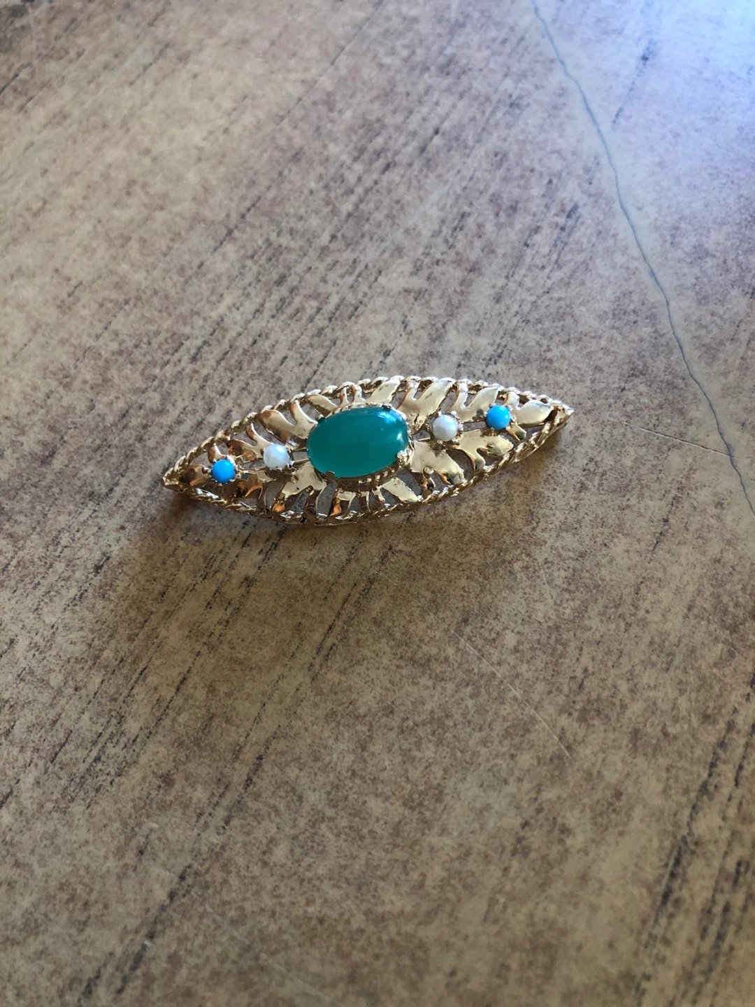 Vintage Gold-Tone Leaf Brooch with Stones