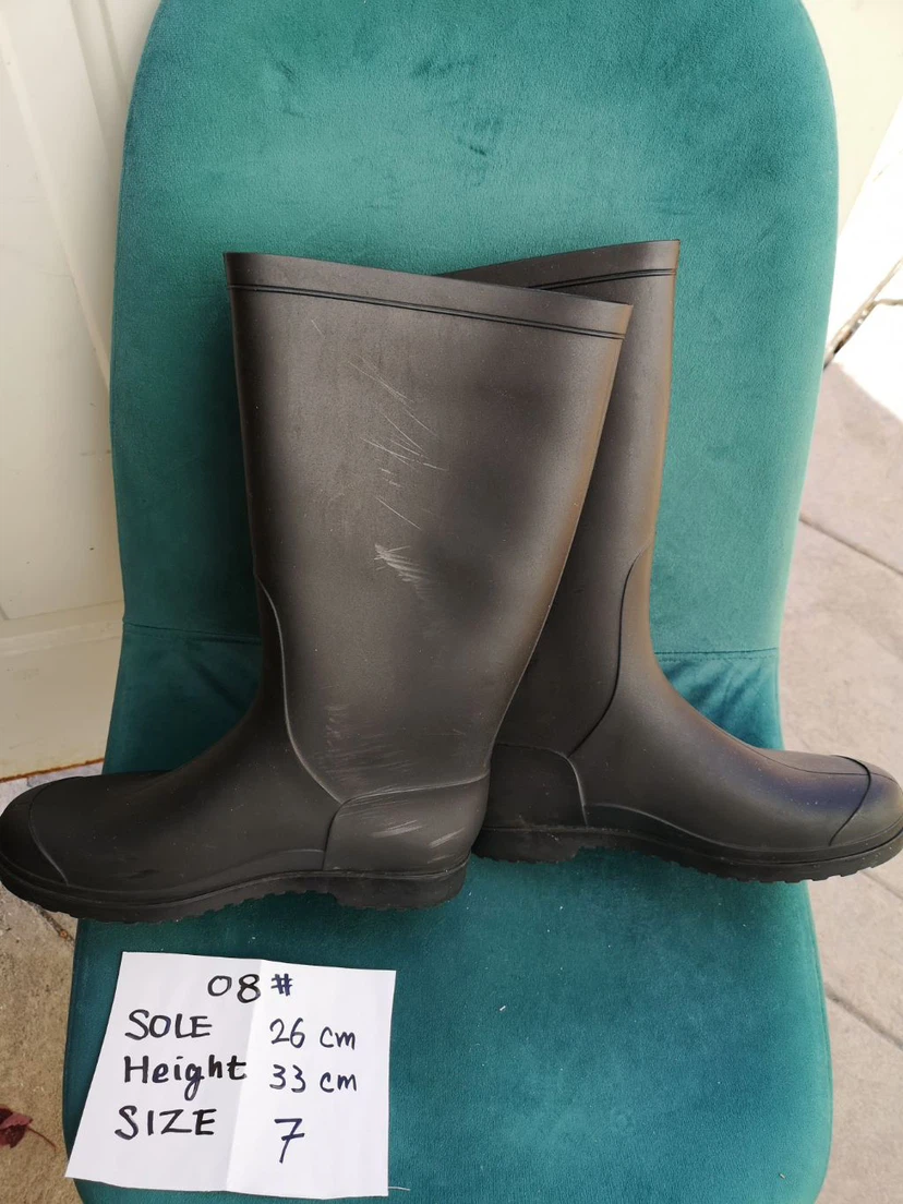 Black Rubber Rain Boots Size 7 - photo 3