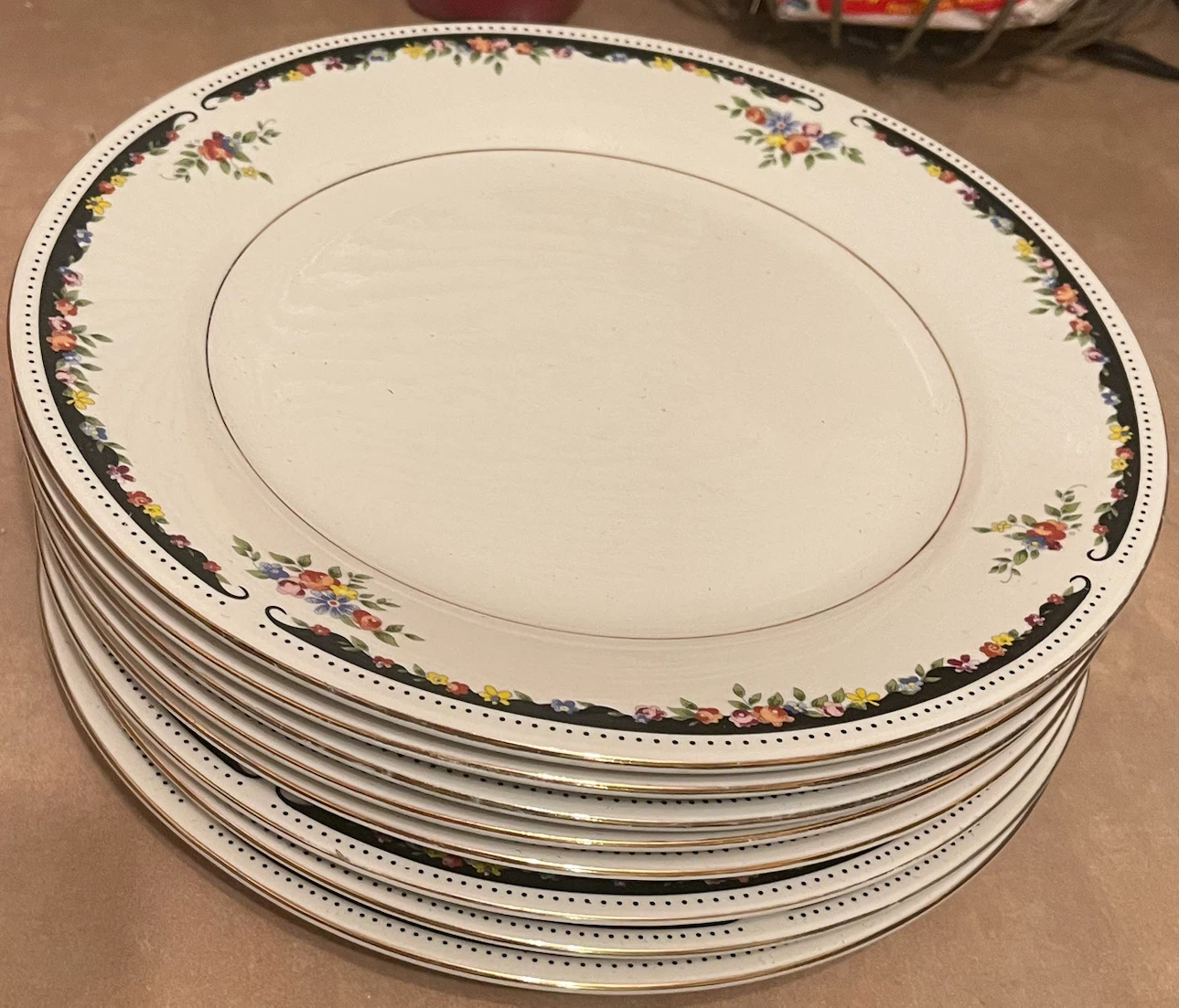 All chipped. Floral Patterned Dinner Plates - photo 2
