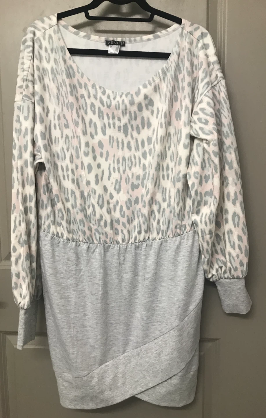Venus Women’s Off Neck Animal Top - XL