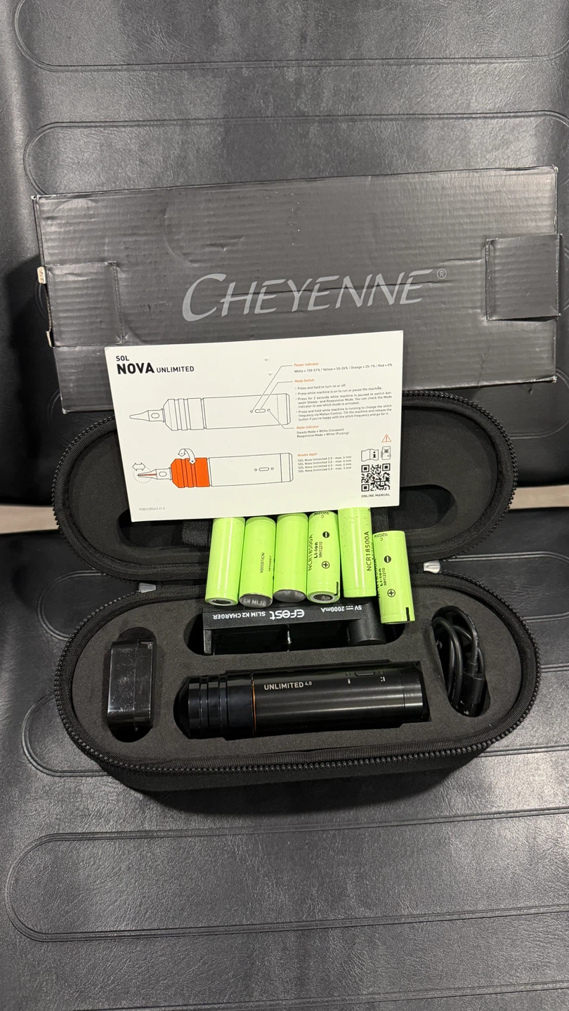 Cheyenne SOL Nova Unlimited 4.0 Tattoo Machine