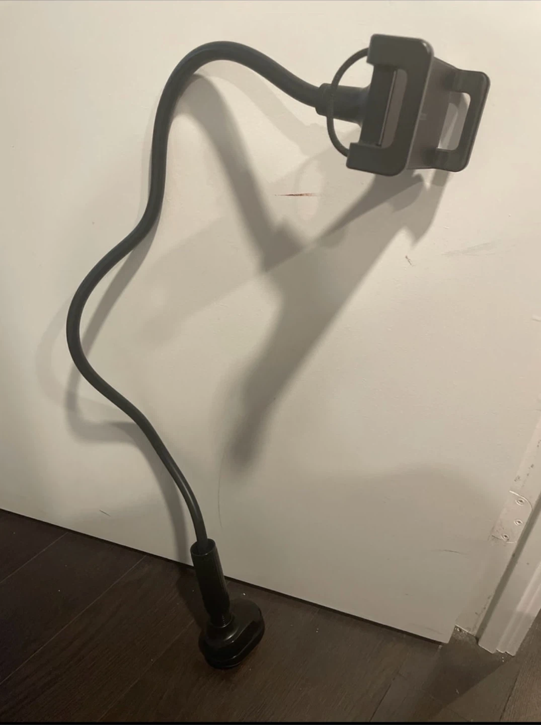 Aluratek Universal Smartphone and Tablet Flex Mount - photo 2
