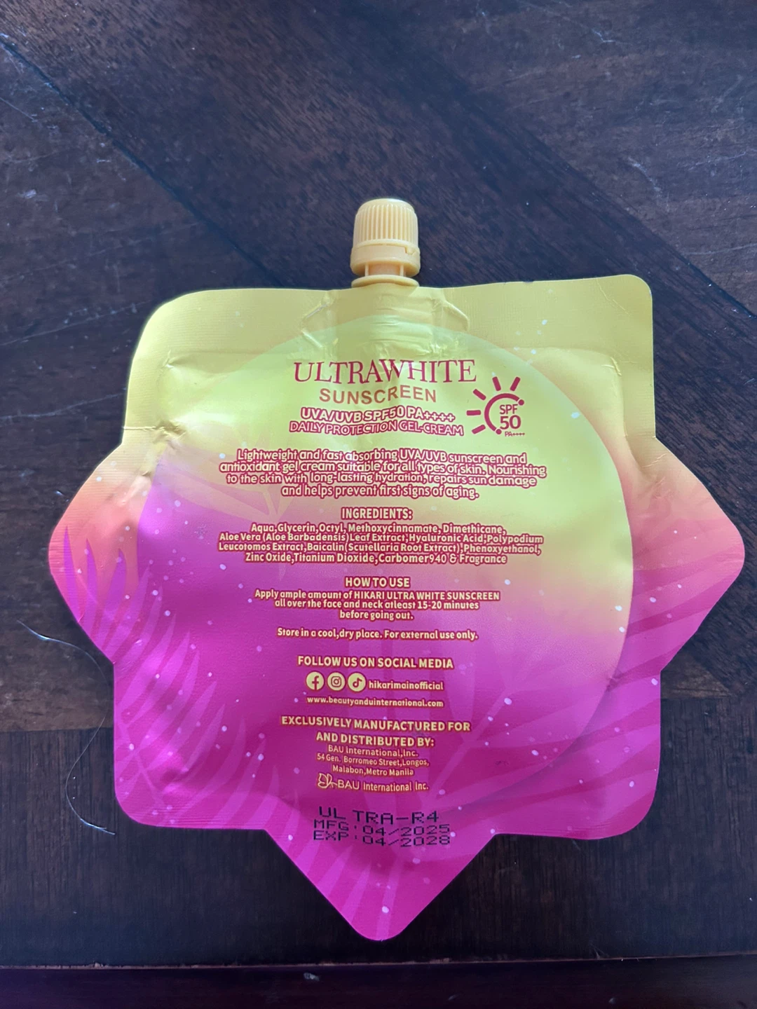 Hikari Ultrawhite Sunscreen SPF 50 - photo 2