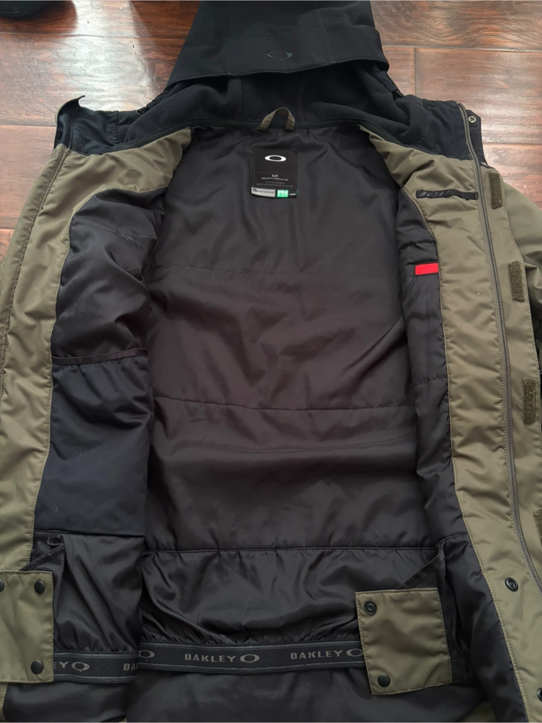 Oakley snowboard ski jacket S - photo 4
