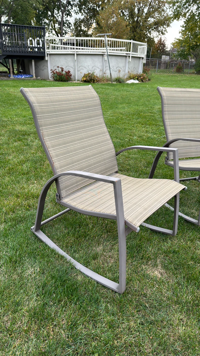 Set of 2 Outdoor Patio Rocking Chairs - photo 2