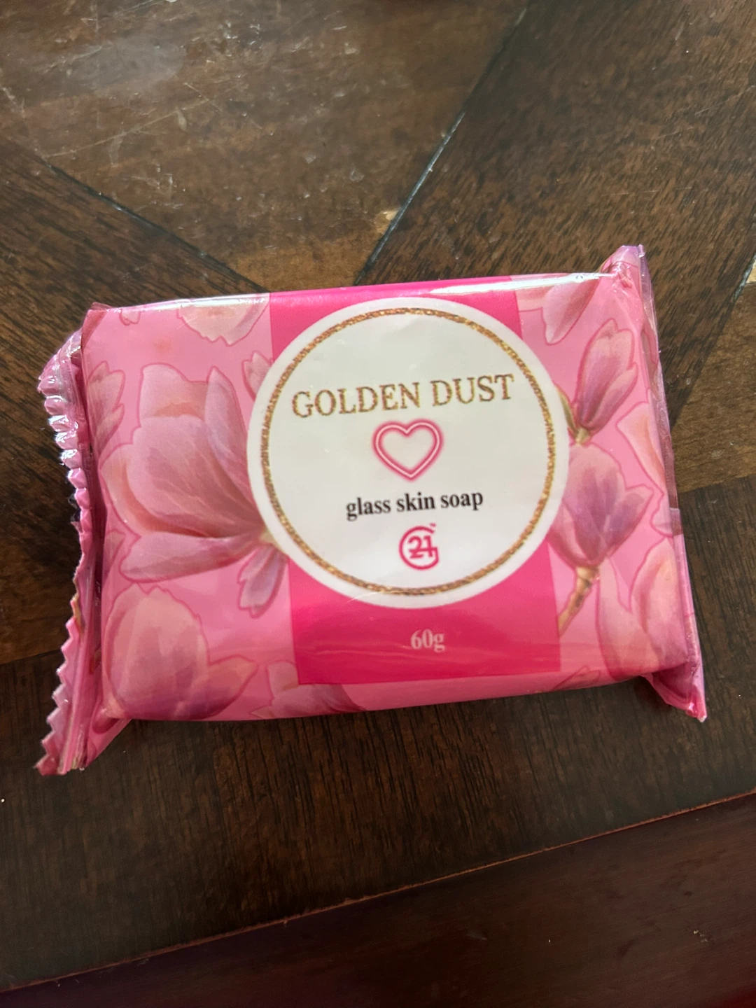 Golden Dust Glass Skin Soap