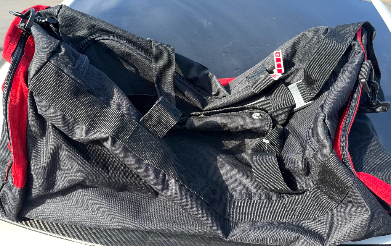 Molson Canadian Duffel Bag - photo 3