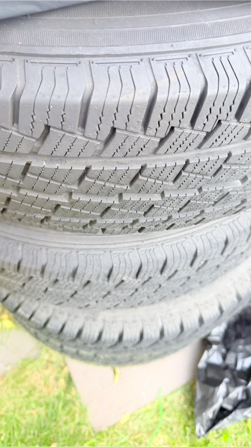 Winter Tire Set of 225/75R16C - photo 4