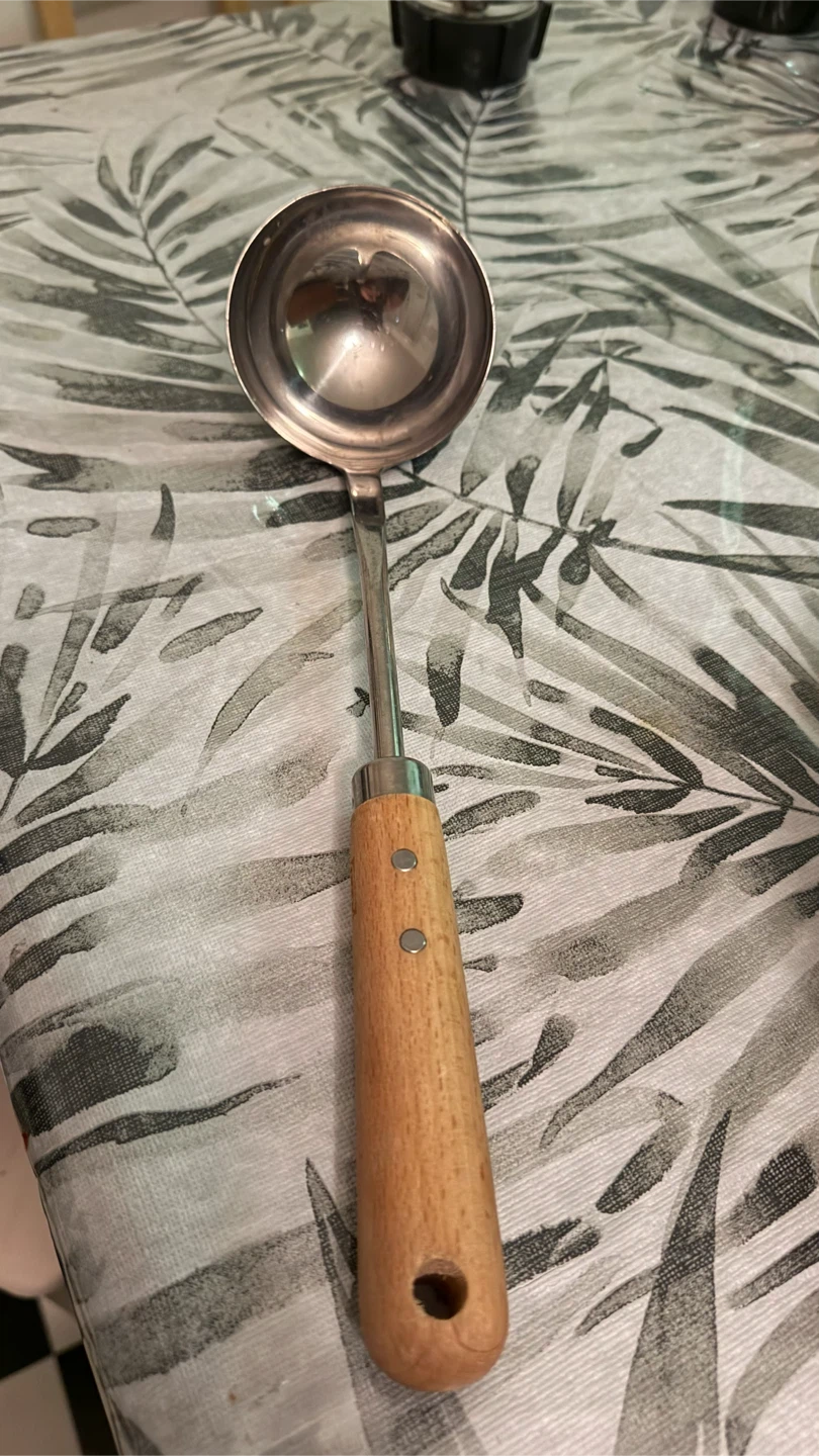Kitchen Starter Lot — Plates, Bowls, Pots, Cutlery & More - photo 2