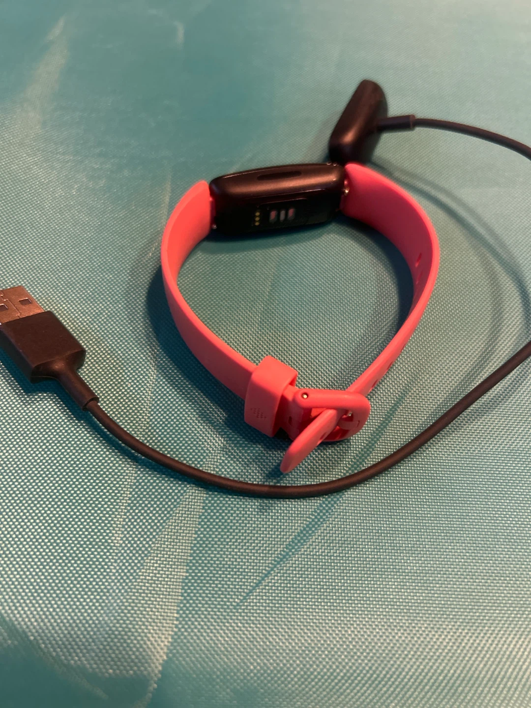 Fitbit Fitness Tracker with Charger - photo 2