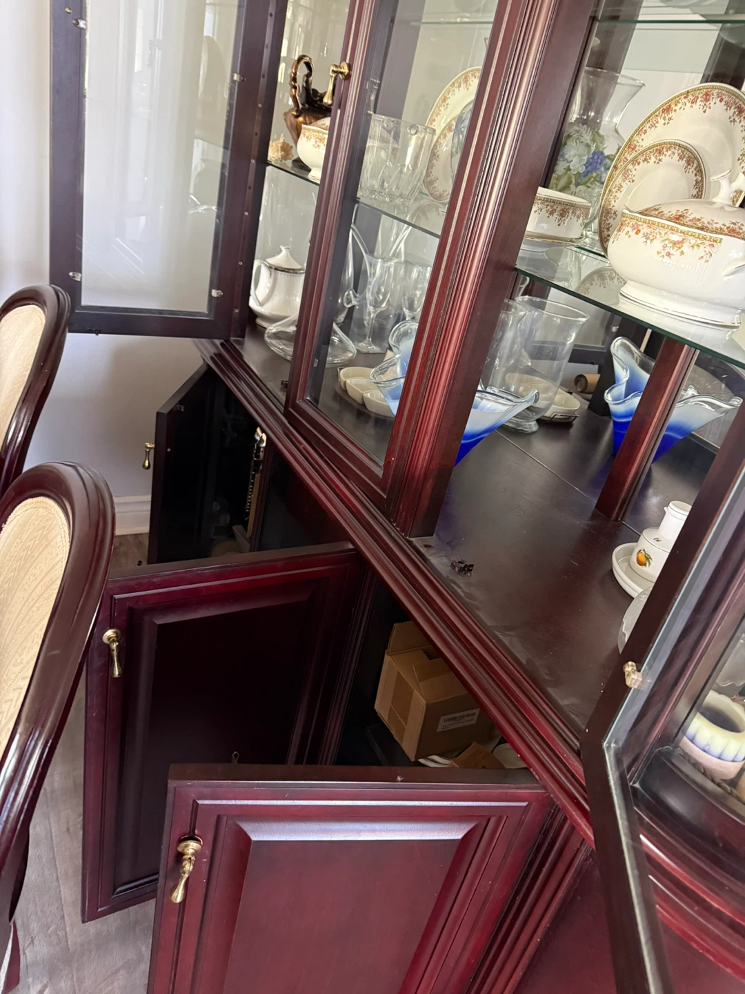 Large Wooden Display Cabinet hutch - photo 3