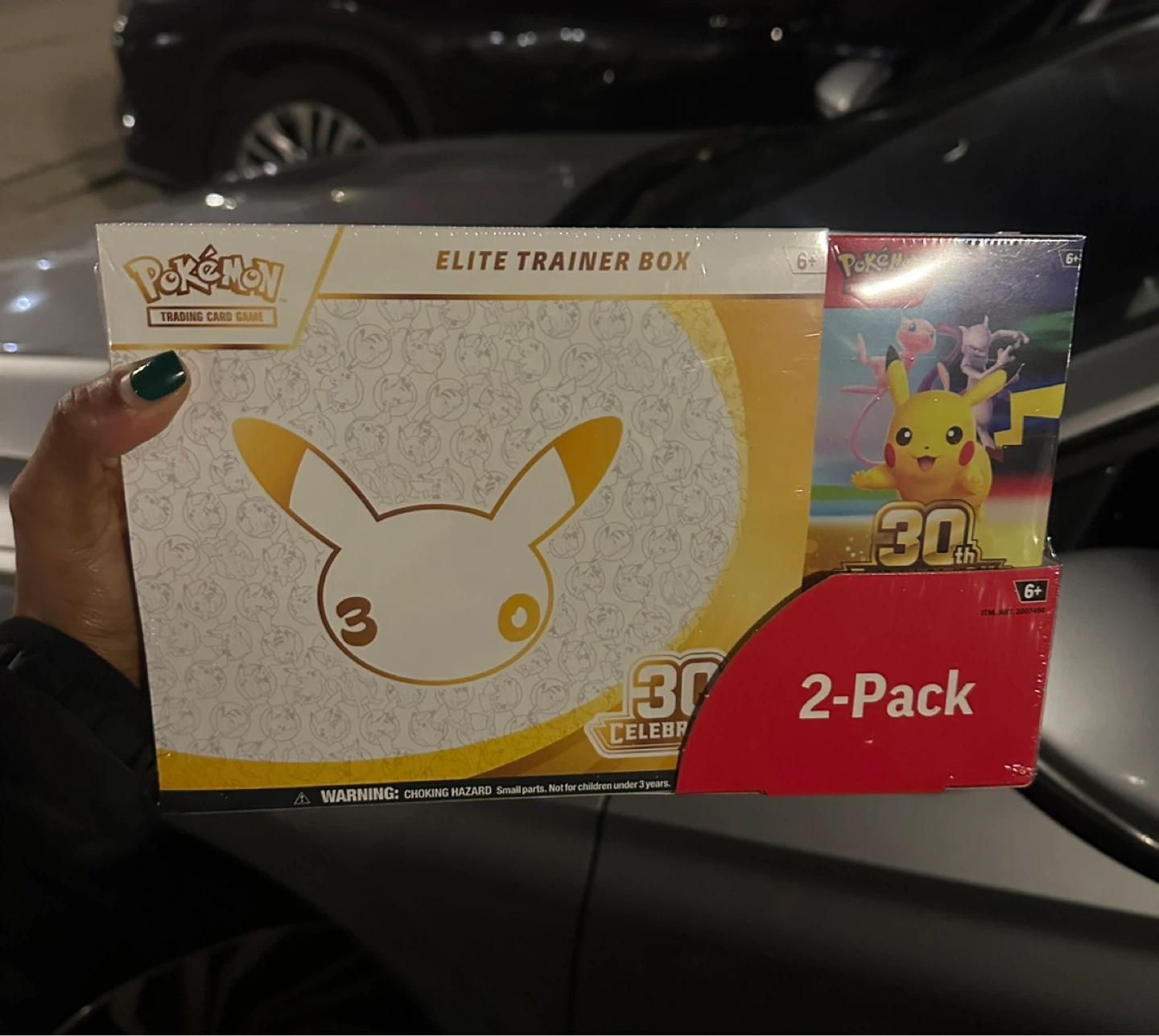 Pokemon 30th Anniversary Celebrations Elite Trainer Box
