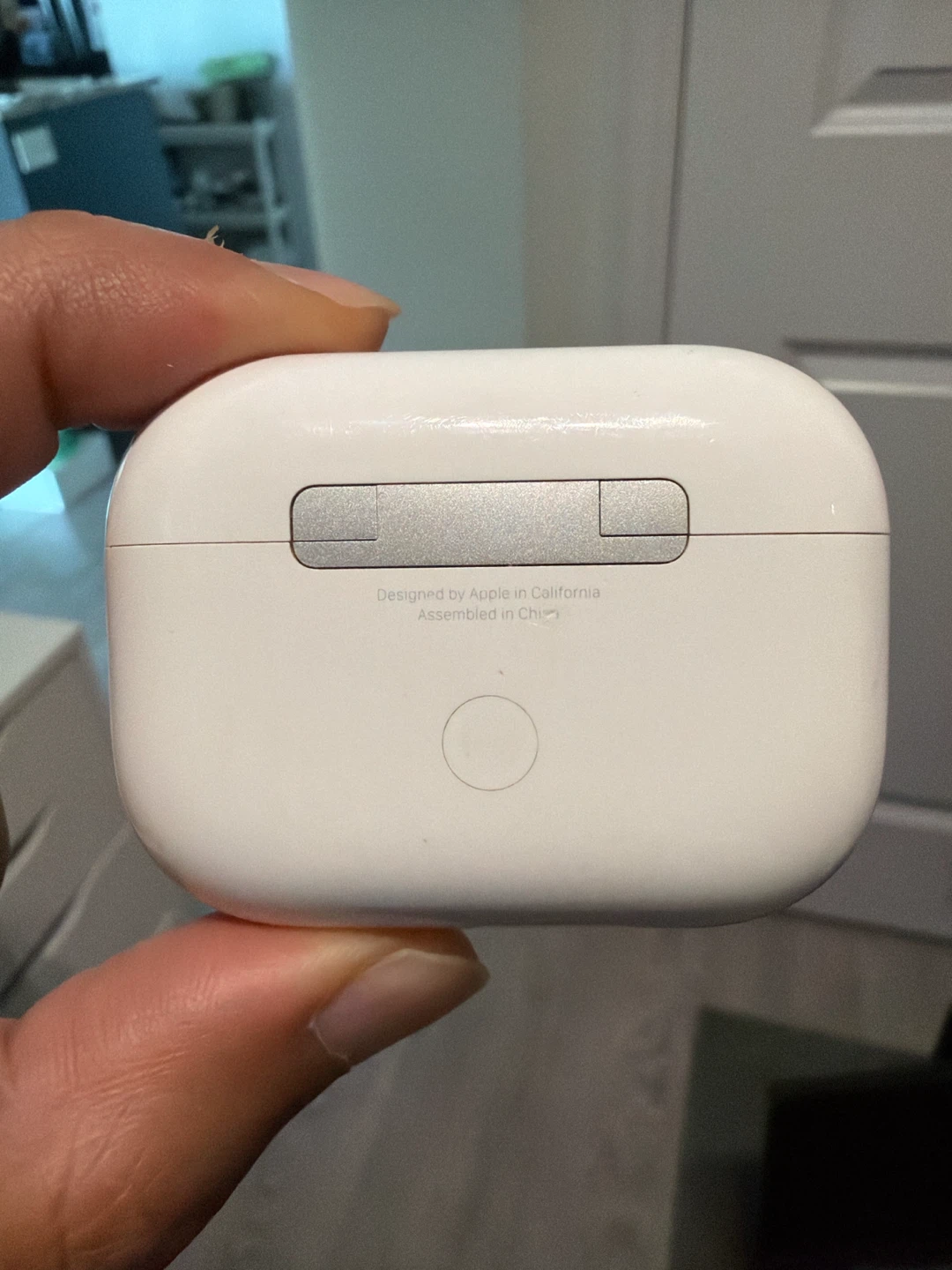 Apple AirPods Pro 2 Charging Case (Lightning) – Case Only - photo 2
