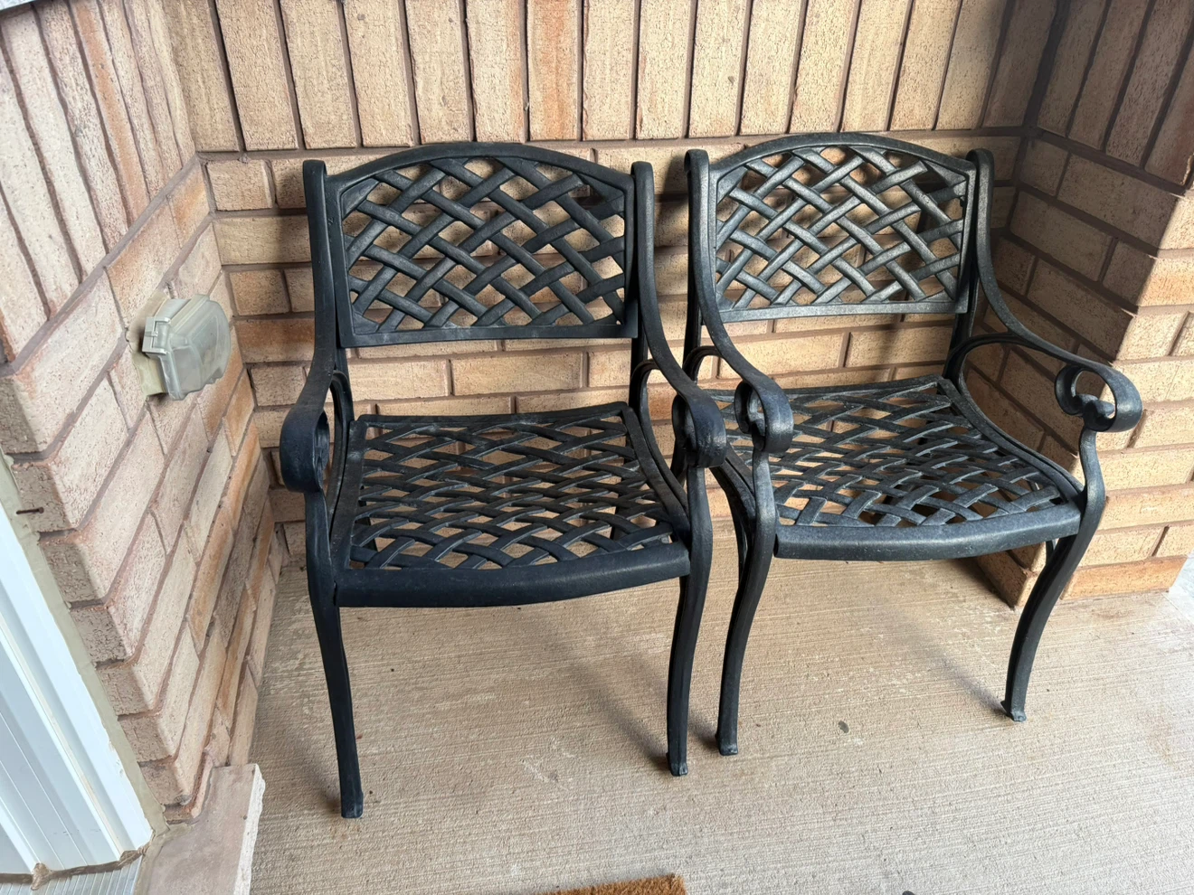 Set of four Black wrought iron Metal Patio Chairs - photo 2