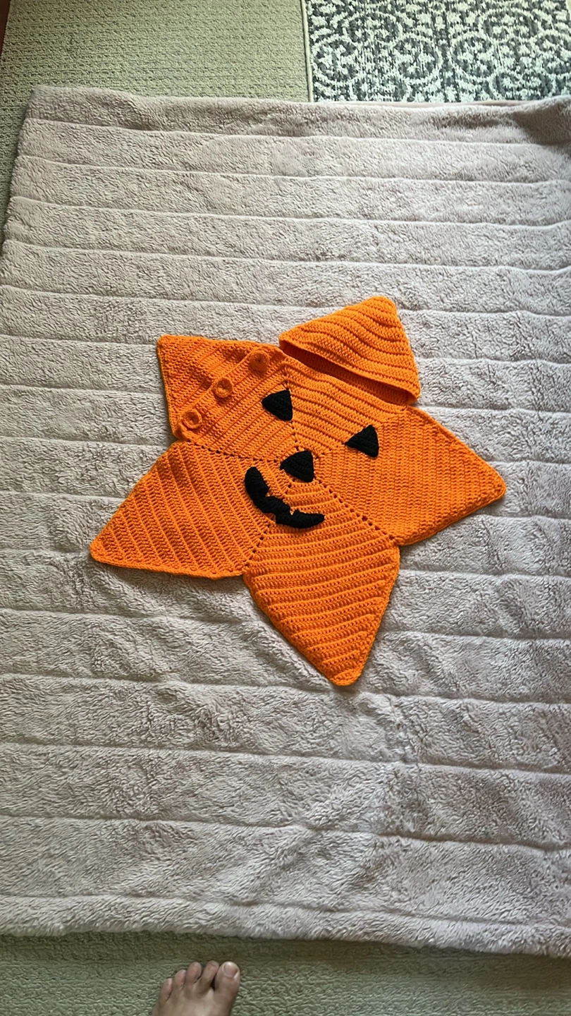 Crochet Halloween Baby Star (size 0-3 months ) - photo 2