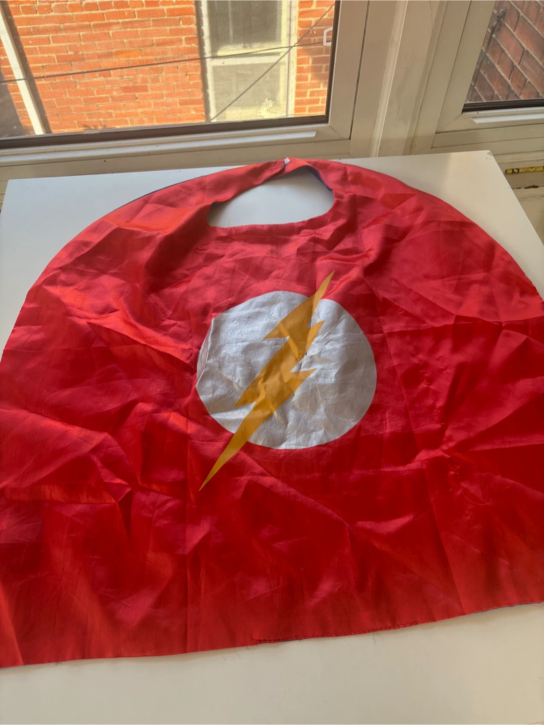 Reversible Flash and Superman Cape - photo 2