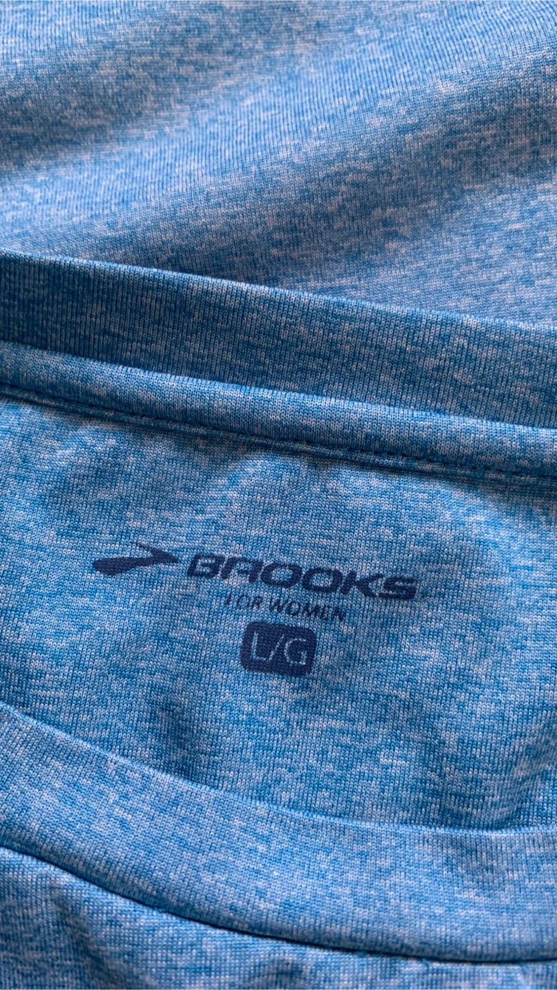 Brooks EMPOWERED Women's T-Shirt - Size Large - photo 3