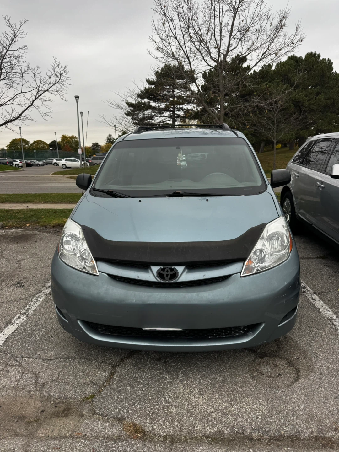 Toyota Sienna CE Minivan - photo 3