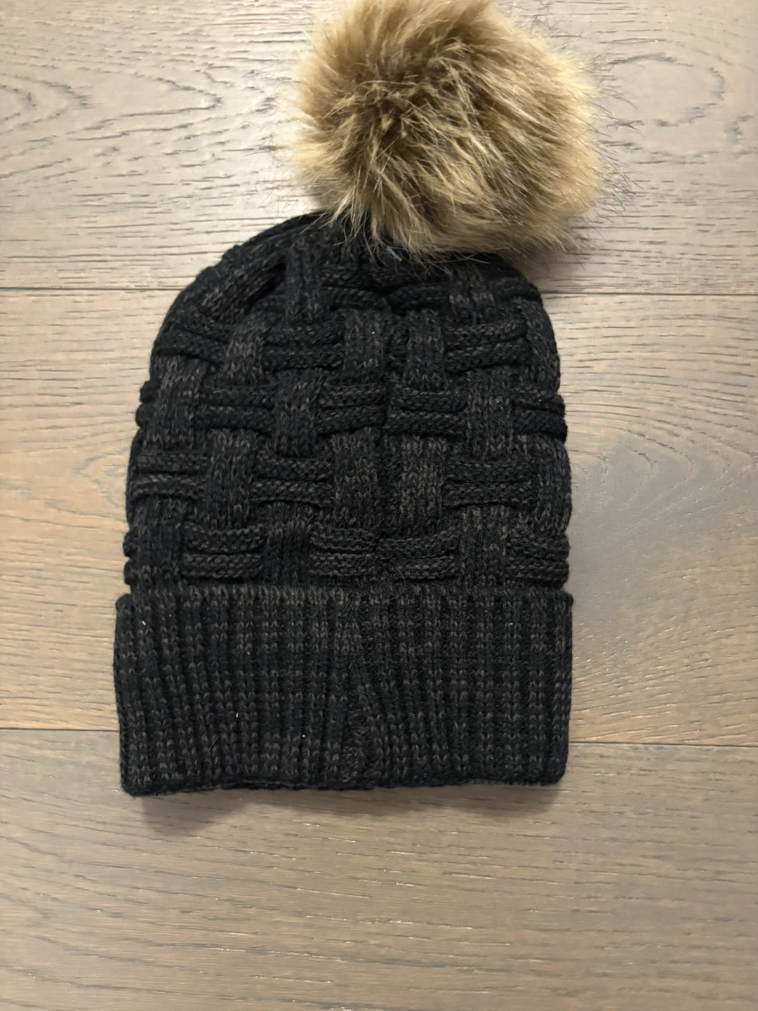 True North ladies black winter hat NWT - photo 2