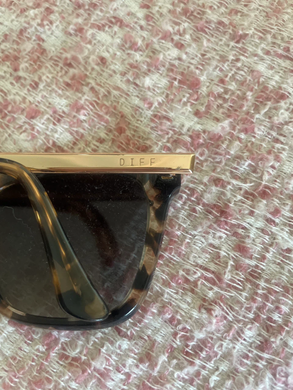 DIFF Tortoise Shell Sunglasses - photo 3