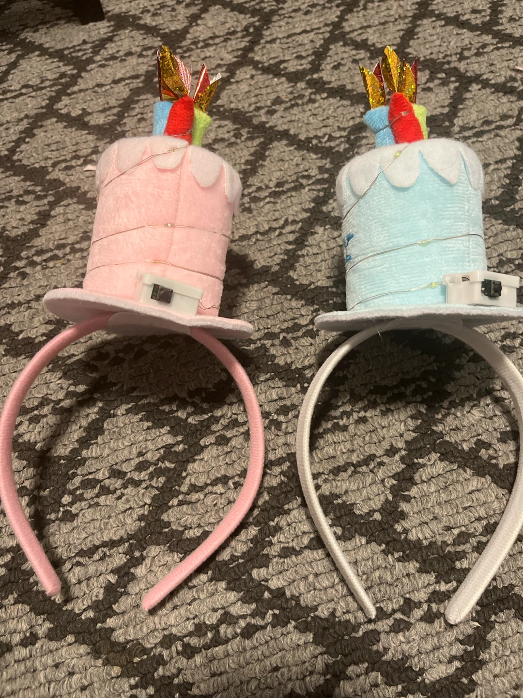 MOVING SALE ‼️ 2 Light-Up Birthday Cake Headbands - photo 3