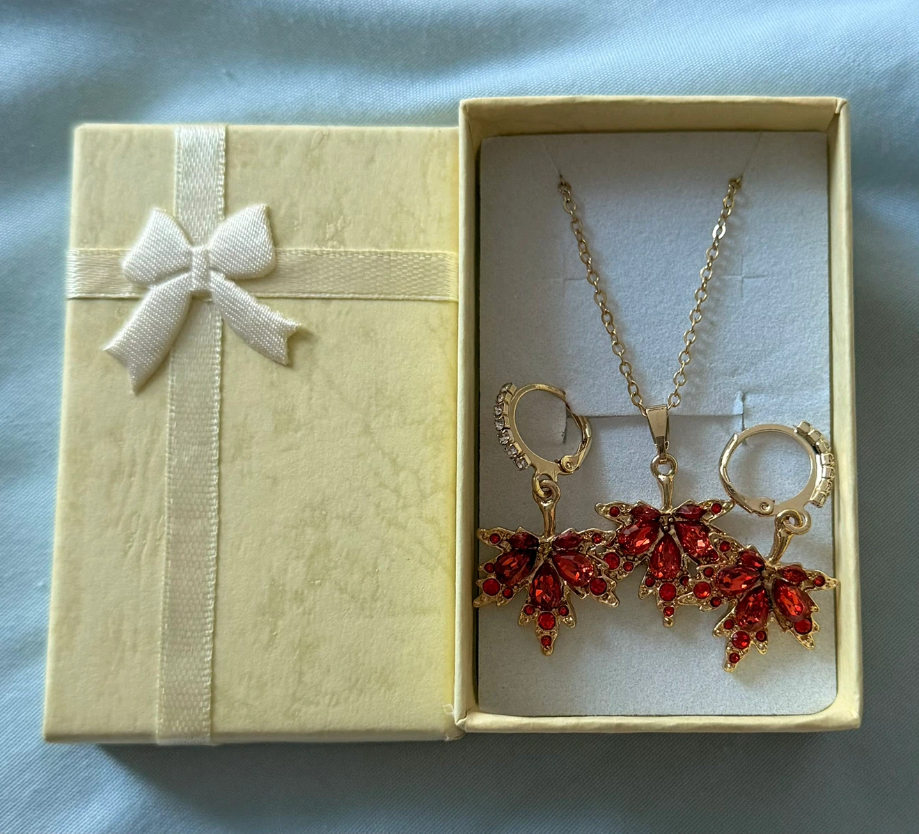 Maple Leaf Jewelry gift Set