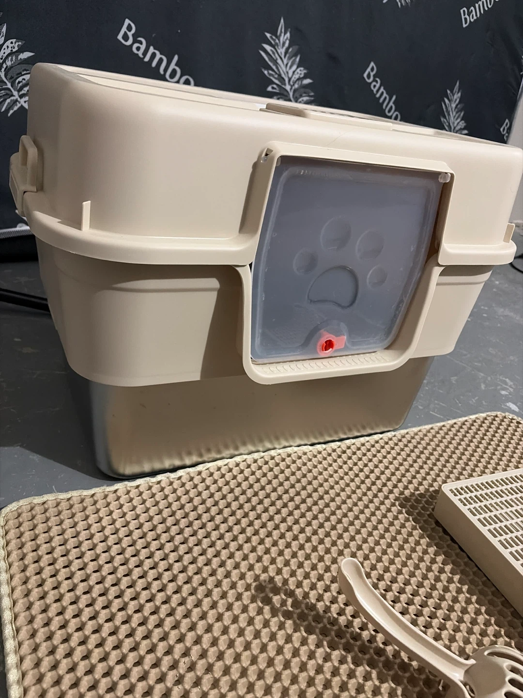 Stainless Steel Enclosed Cat Litter Box - photo 3