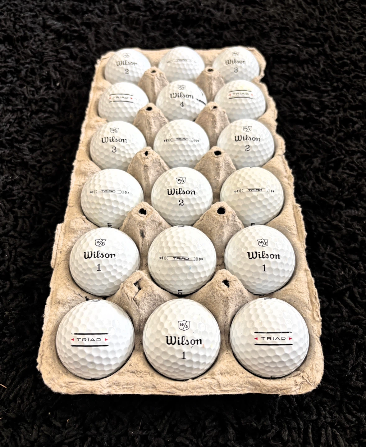 18 Wilson Triad Golf Balls