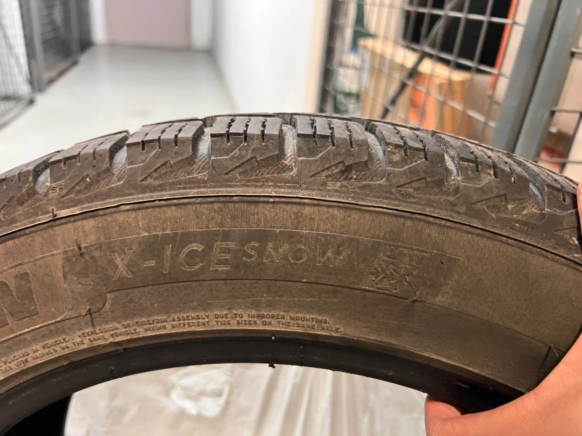 Michelin X-Ice Snow Winter Tires – 225/55R18 – Set of 3 - photo 2