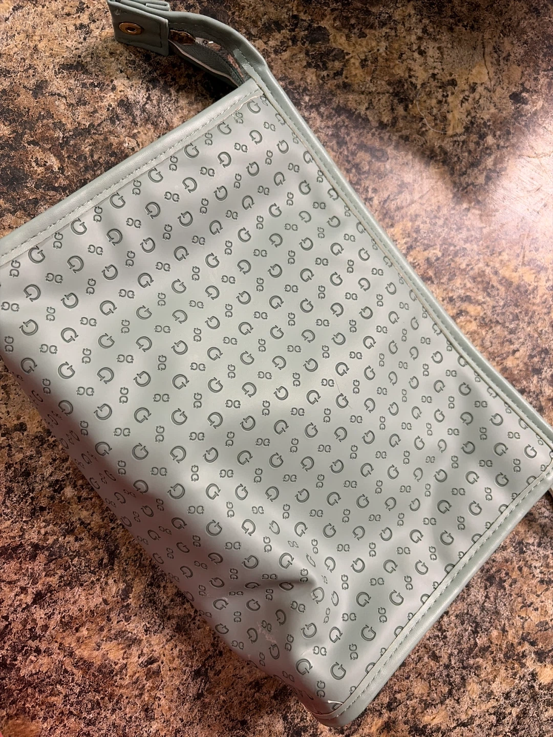 Guess Clutch Pouch - photo 2