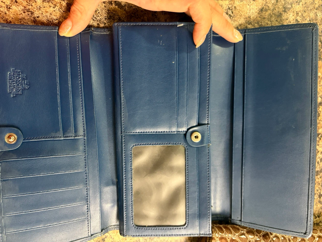 MANCINI Italian Leather Multi-Texture Wallet - photo 3