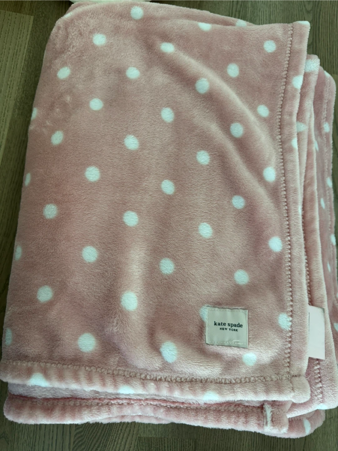 New/Kate Spade New York Polka Dot Plush Throw Blanket - photo 2