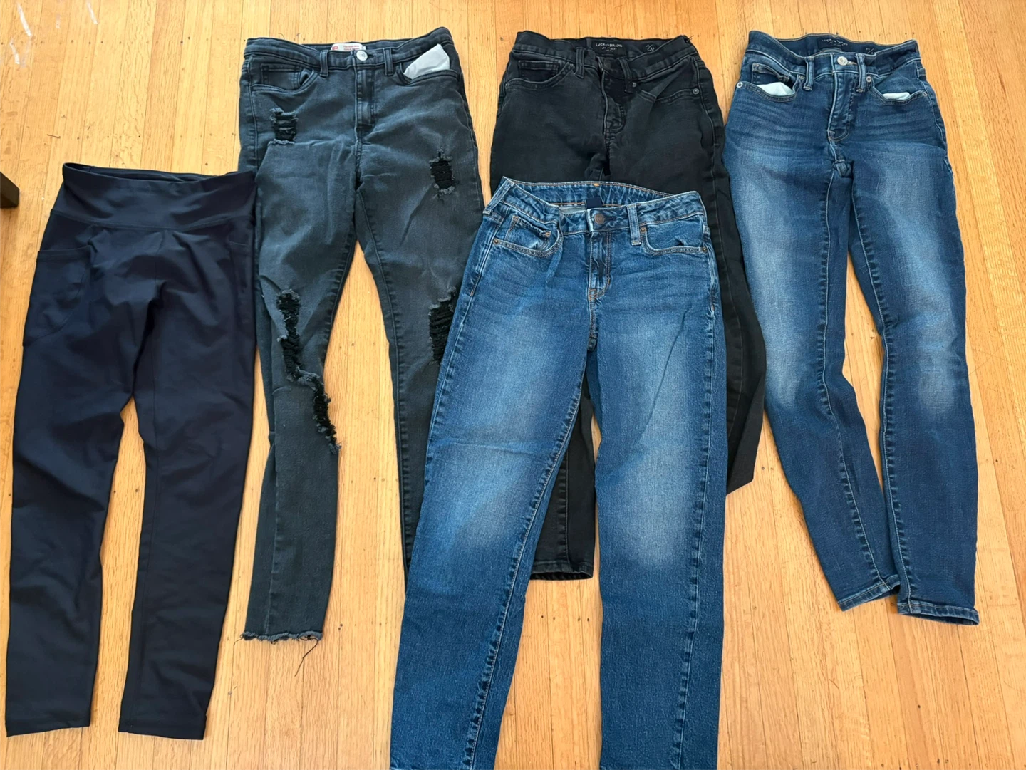 Lot of 4 Pairs of Pants and Jeans