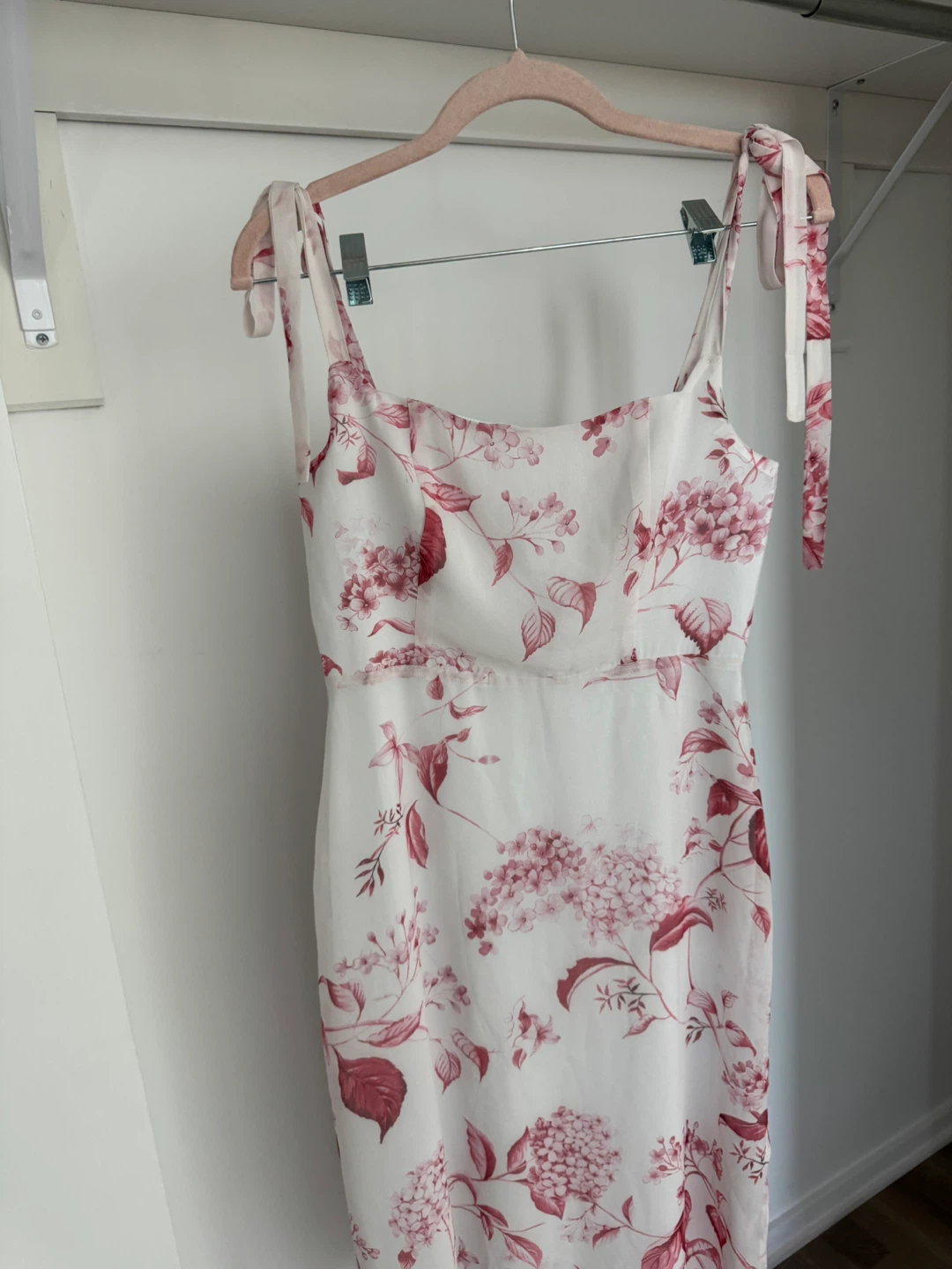 Reformation styling -S- Floral Print Midi Dress - photo 3