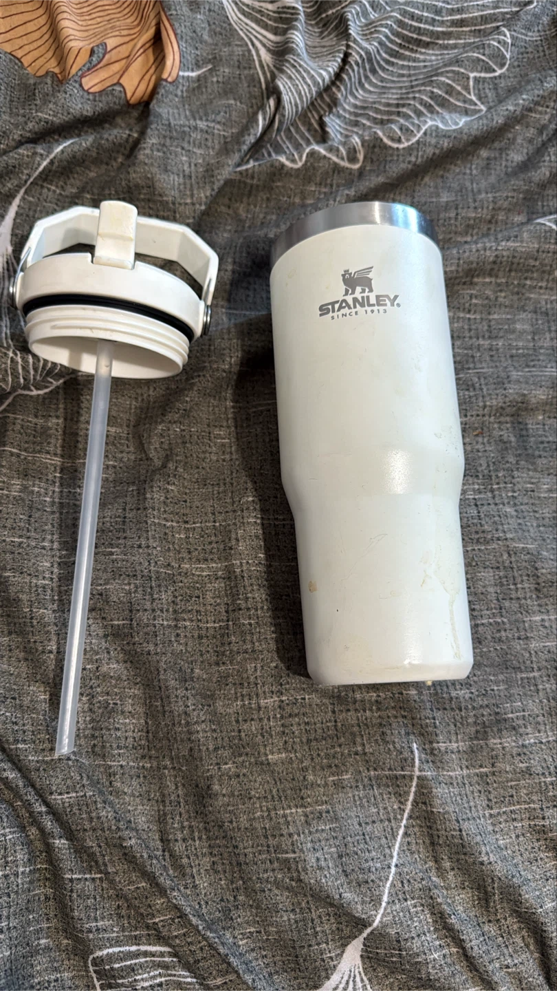 Stanley 30oz IceFlow Tumbler White