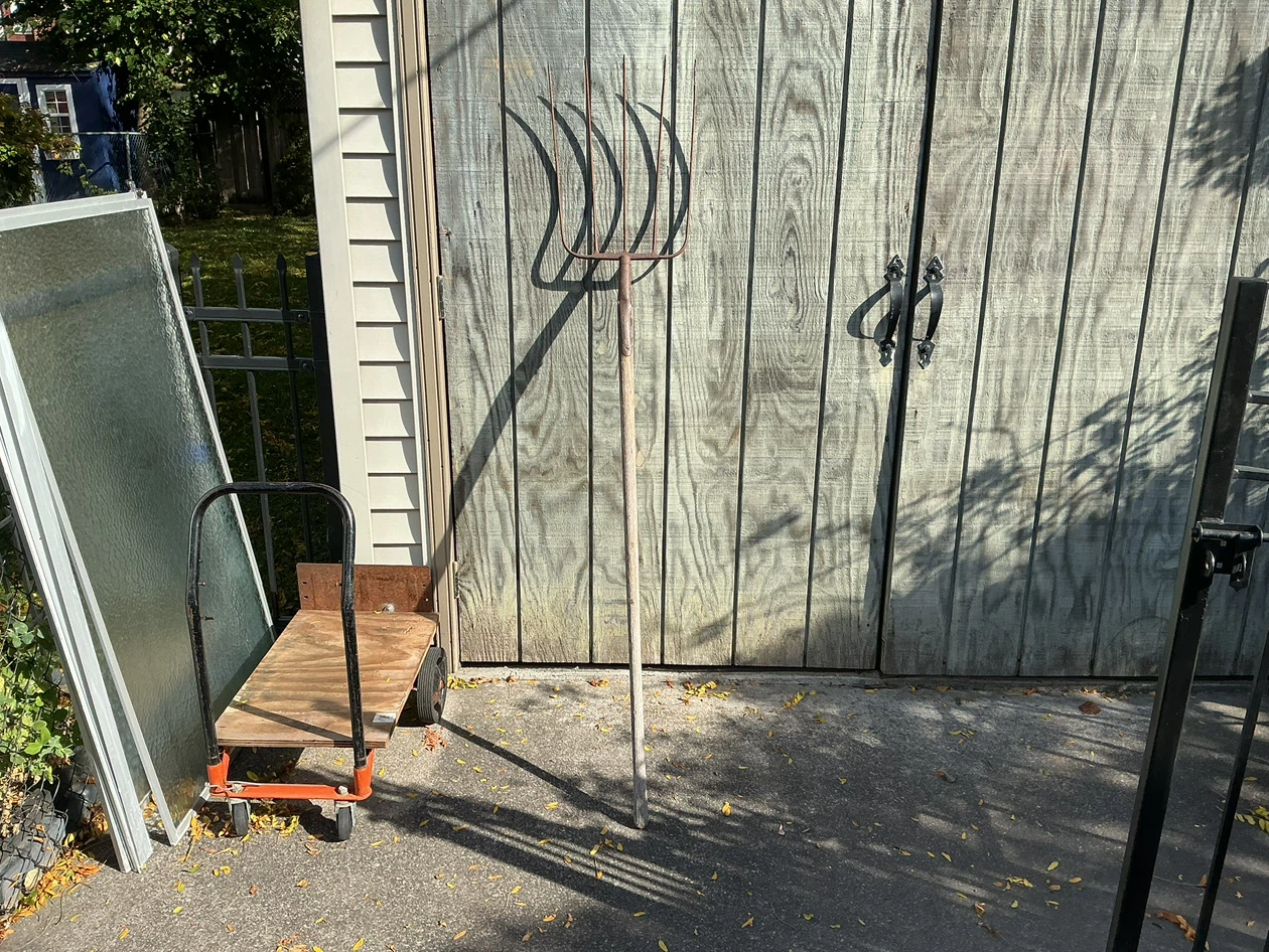 Antique HALLOWEEN 5 Prong Pitch Fork ! - photo 3