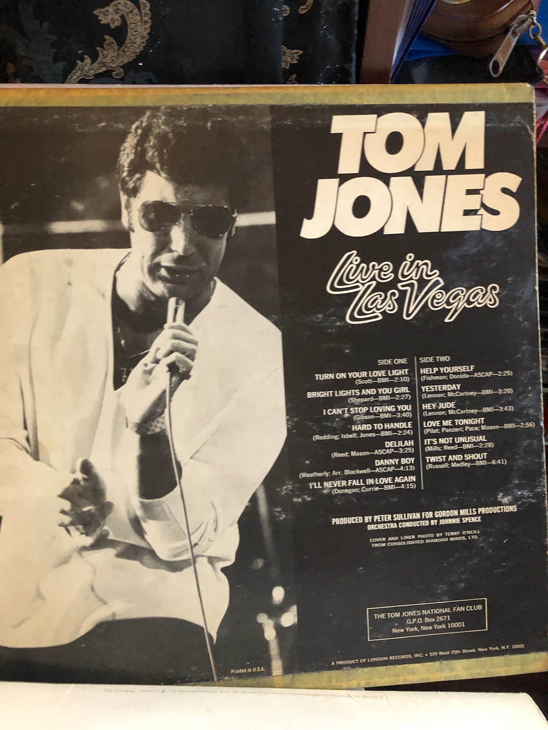 Tom Jones Live in Las Vegas Vinyl Record - photo 2