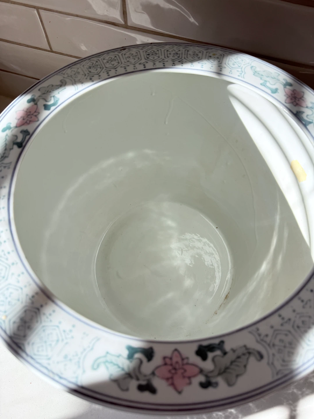 Large Chinese Porcelain Planter - photo 2