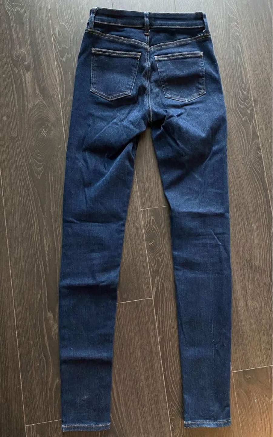 Uniqlo dark blue skinny jeans, size 23x32 - photo 2