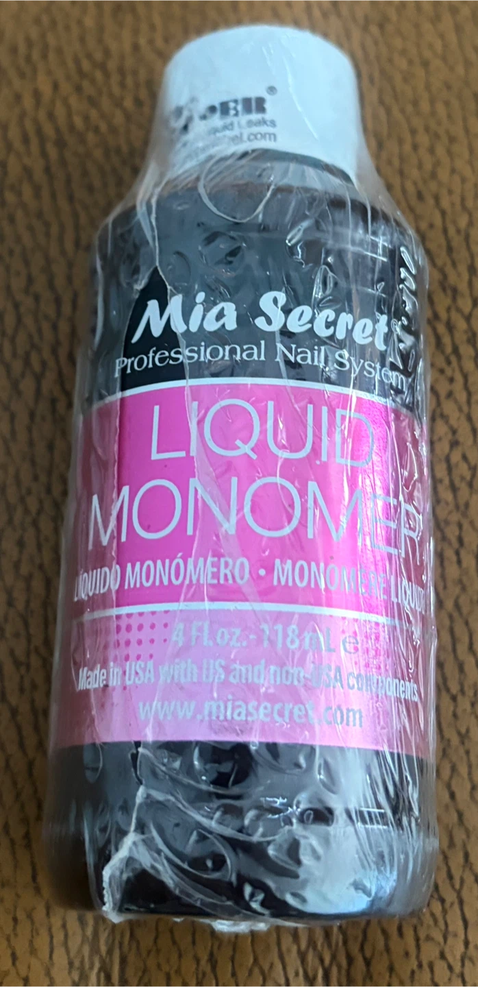 Mia Secret Liquid Monomer 4 fl oz