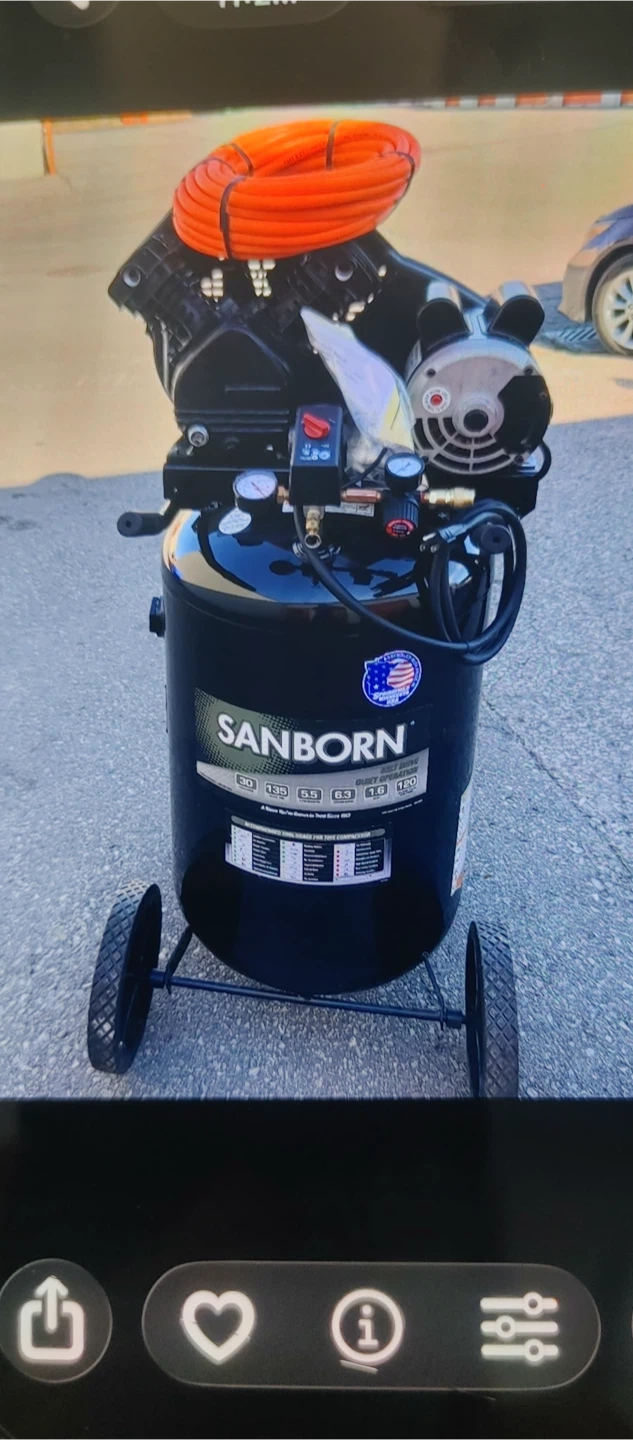 Sanborn 30 Gallon Air Compressor - photo 3