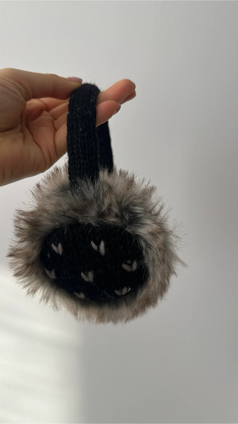 Hygge Knits - women’s black ear muff #freecycle - photo 3