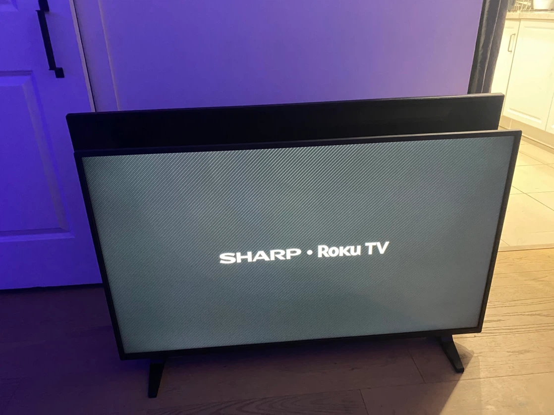 Sharp Roku TV 50 inch no remote - photo 2
