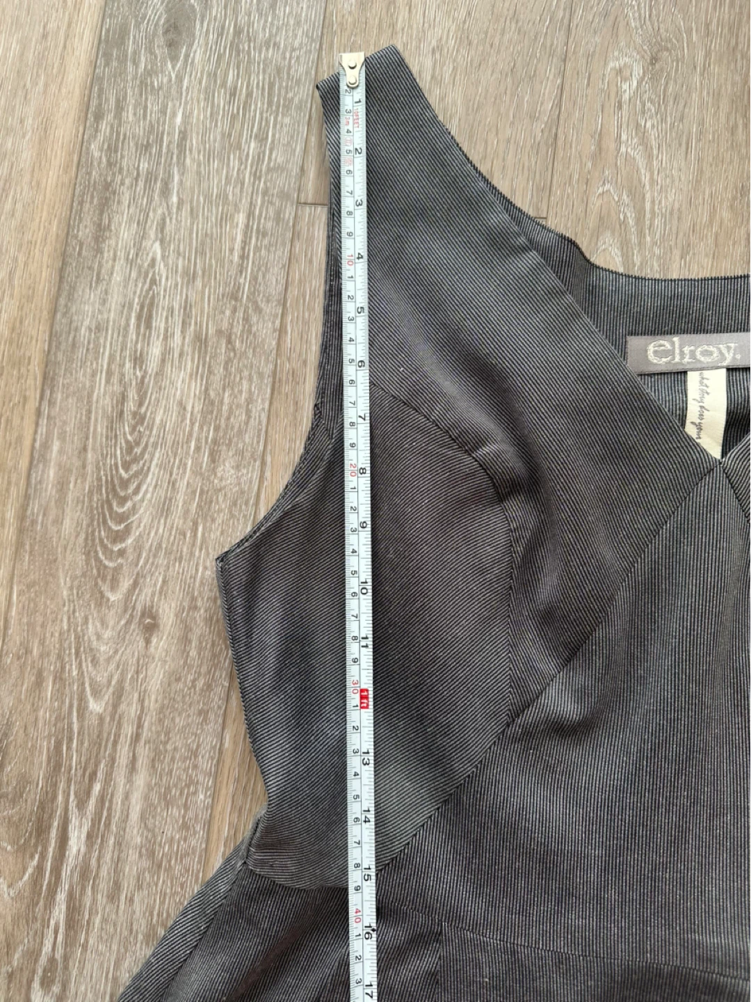 elroy grey pinstripe sleeveless dress - photo 4