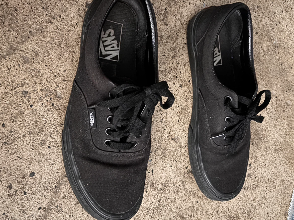Vans All-Black Sneakers size 40.5 Europe - photo 3